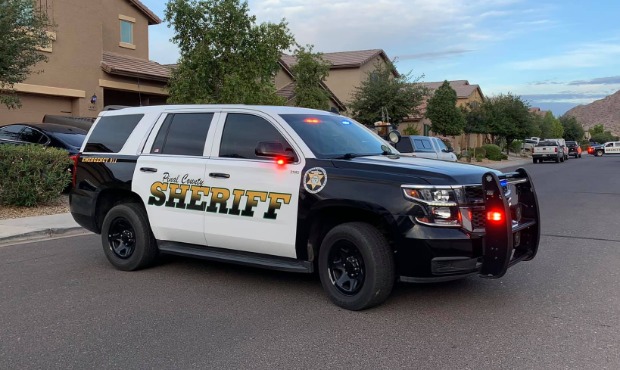 Woman dead, sheriff's deputy hospitalized after Queen Creek shooting