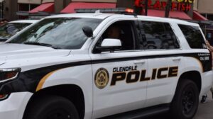 Glendale man arrested for taking 15-year-old girl to Iowa