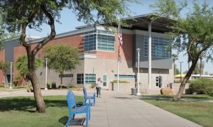 Phoenix high school teacher wins Gaydos & Chad's teacher tribute