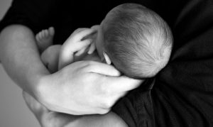 Arizona law change allows more time to give unharmed baby to safe haven