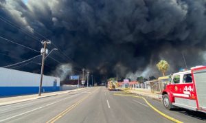 Crews focus on remaining hotspots in Phoenix recycling plant fire