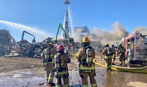 Crews douse debris fire at another Phoenix recycling yard