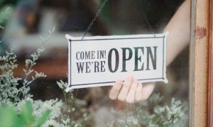 Arizona leads nation for small business job growth, report finds