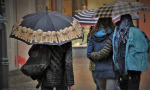 Rain, thunderstorm chances back in the forecast for Phoenix area this week