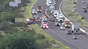 At least 1 killed in wreck on Interstate 17 north of Phoenix