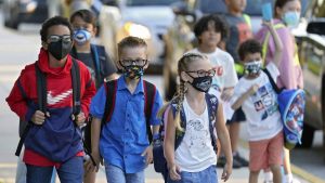 Judge strikes down Arizona law banning face mask mandates in schools