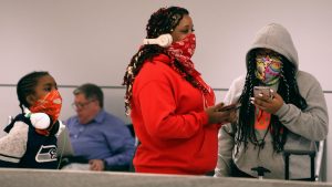 Sky Harbor, Phoenix-Mesa Gateway Airport see increased traffic over Thanksgiving holiday