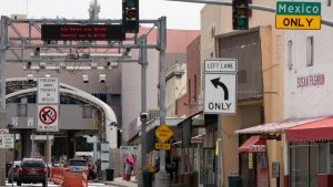 Arizona, border towns open arms to returning visitors from Mexico, Canada