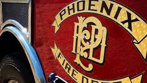 Teen girl, 4 adults injured in multivehicle crash in Phoenix