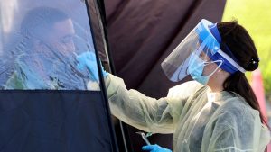 Arizona expert warns that omicron poses serious threat despite being 'milder'