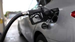 Most Arizonans expect gas prices to rise in the short-term, mixed about future, poll finds