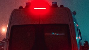 3 injured in nighttime head-on collision on Phoenix street