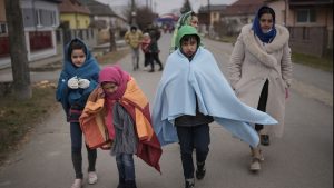 Former Valley police officer in Europe helping Ukrainian refugees