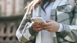 Soon-to-be ASU graduate hopes to stop phones from overheating in the Arizona heat