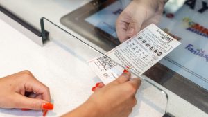 Powerball ticket sold in Gilbert strikes it rich for $473 million