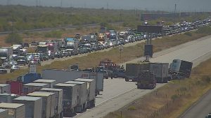 3 killed in head-on collision on I-10 near Picacho Peak; human smuggling suspected