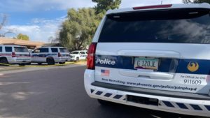 Police shoot, kill man who pointed gun at officers in Phoenix