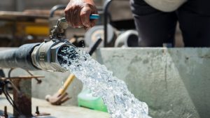 Gov. Doug Ducey's plan to use desalinated water in Arizona will be pricey, expert says