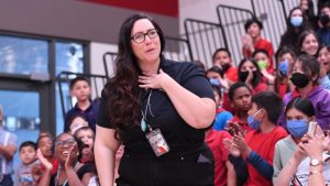 Phoenix educator earns $25,000 award for leadership guidance