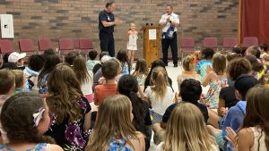 Quick-thinking Glendale third grader recognized for bravery during fire