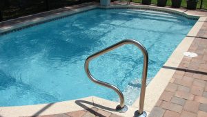 1 child dead, brother in critical condition in Glendale drowning incident