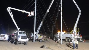Monsoon storms in last week topple over 400 APS power poles across Arizona