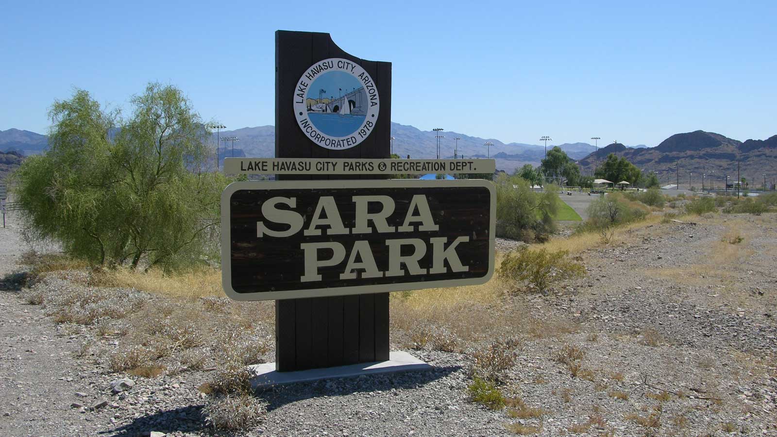 (Lake Havasu City Photo)...
