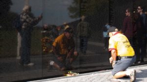 Arizona veterans honored through flights to visit their memorials