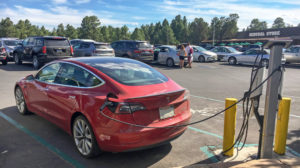 Driving an electric vehicle in Arizona doesn’t need to cause range anxiety