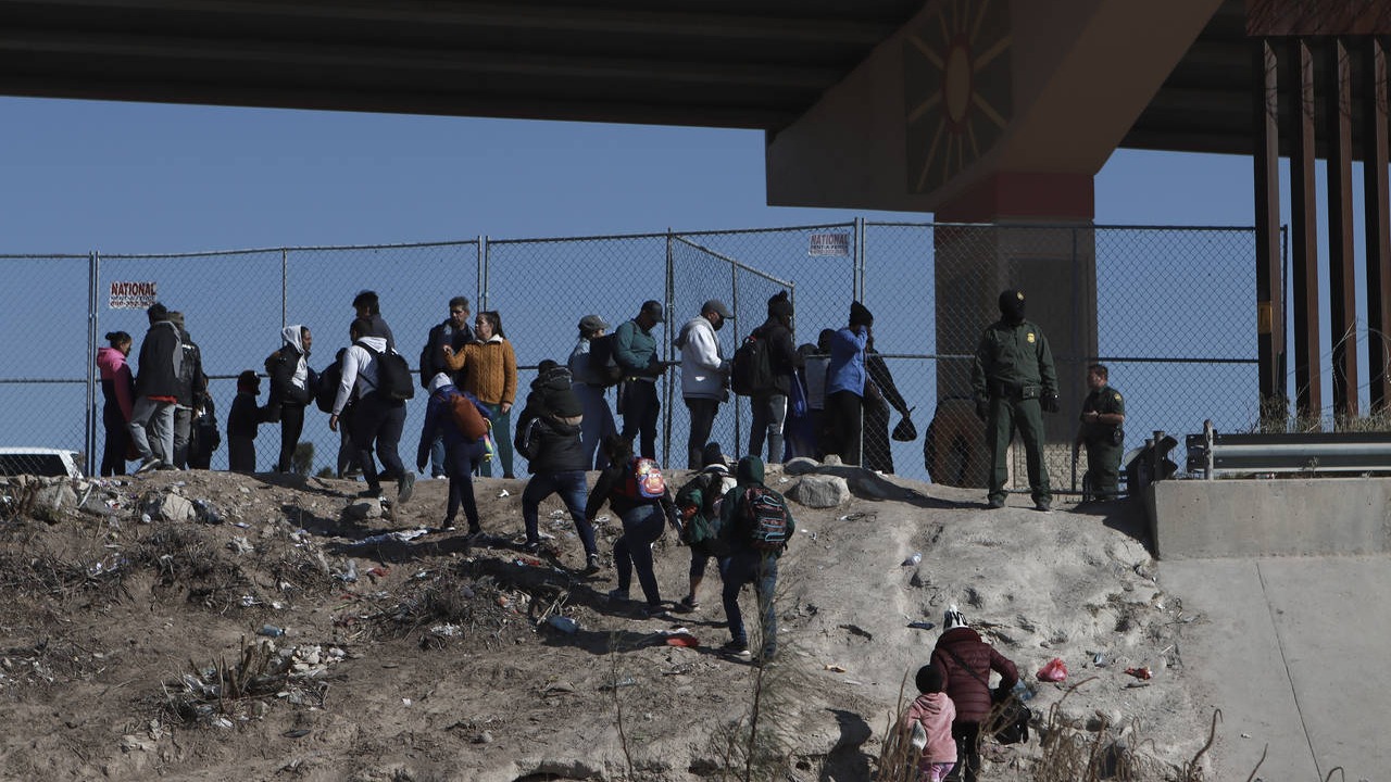 (AP Photo/Christian Chavez)...