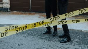 Man killed in Phoenix drive-by shooting, suspect at large