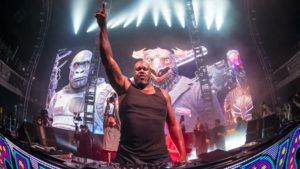 Shaq's Fun House with Snoop Dogg to set up big top in Scottsdale ahead of Super Bowl