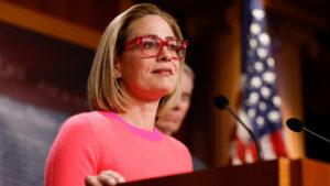 Sen. Kyrsten Sinema says leaving Democratic Party won't change how she serves Arizona
