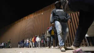 Yuma mayor says 'common ground' should spark border discussions with new Arizona Gov. Hobbs