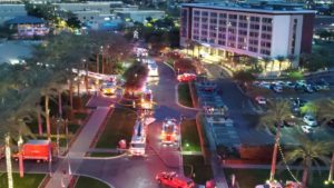 At least 100 Valley firefighters respond to blaze at north Phoenix hotel