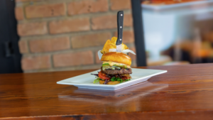 Cold Beers & Cheeseburgers opens 14th Arizona location in Maricopa