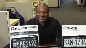 Digital license plate company gets approval to sell in Arizona
