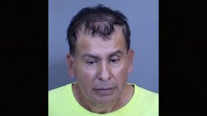 Man arrested after Phoenix hit-and-run leaves 2 pedestrians injured