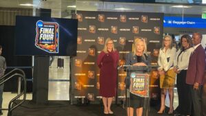 Final Four next up in Valley after countdown clock unveiled at Phoenix Sky Harbor Airport