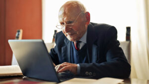 Arizona near top of states with most elder fraud victims in 2022