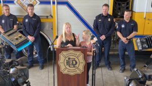 Glendale girl saves younger brother from drowning in swimming pool