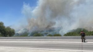 Fire closes eastbound Loop 101 ramp to southbound State Route 51 in Phoenix