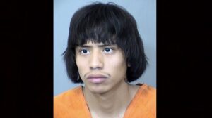 Phoenix police investigate shooting that left 2 dead, 1 injured