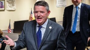 Phoenix man accused of sending email threat to Maricopa County Supervisor Bill Gates