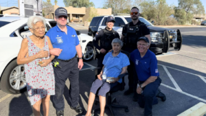 Surprise police helped seniors in heat wave without working AC unit