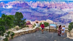 Grand Canyon warns hikers about dangers of excessive heat with temperatures rising