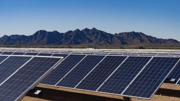 APS unveils 15-year plan that will meet rising energy demand - KTAR.com