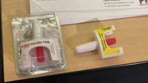 Phoenix libraries run out opioid reversal kits 2 weeks after program launch