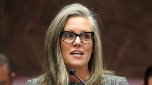 Gov. Katie Hobbs extends Arizona Substance Abuse Partnership with executive order