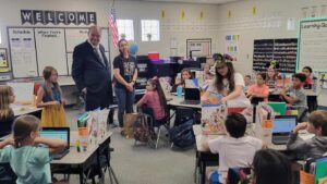 Supt. Horne's keys to solving Arizona teacher shortage: Pay, discipline, student achievement